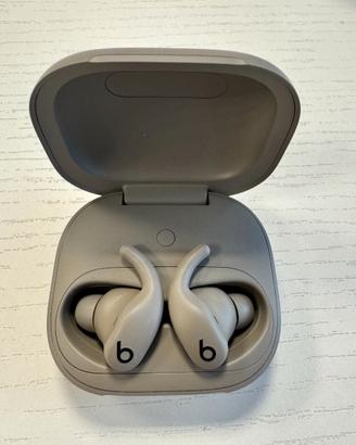 POWERBEATS FIT