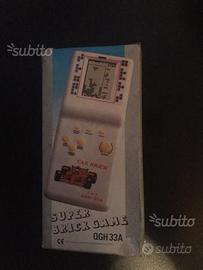 Gioco elettronico brick game