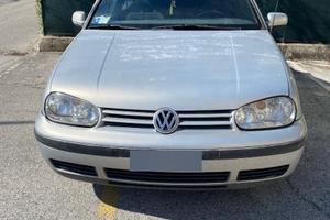 GOLF CABRIO USATA