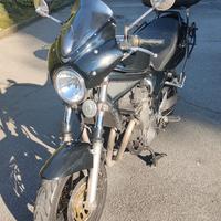 Suzuki bandit 600 2004