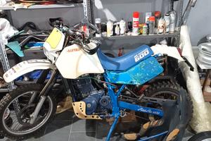 suzuki dr 750 big endurizzato