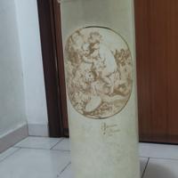 colonna in gesso 