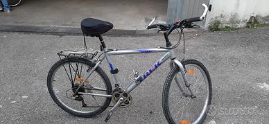 Bicicletta mountain bike TREK,  21 rapporti