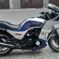 Kawasaki gpz anno 1984