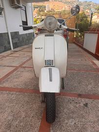 Vespa P125X