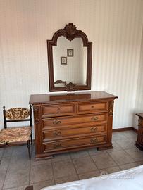 Cassettiera vintage con specchio stile classico