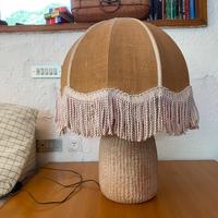 Lampada in cotto con paralume
