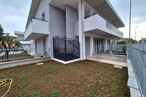 ESCLUSIVO QUADRILOCALE CON TERRAZZO ABITABILE E GA