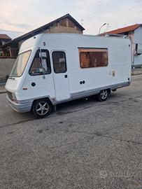 motorhome enlagh  anno 1988 5posti  6500£ tratt.