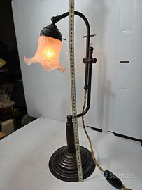lampada da tavolo stile Liberty in ottone pieno