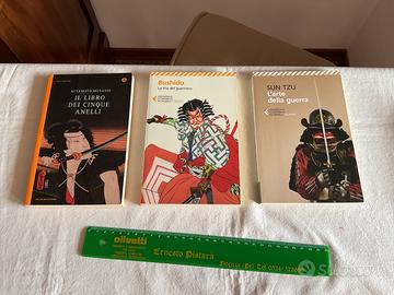 🔴Blocco libri samurai guerriero Giappone🟣Tor