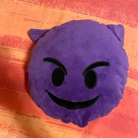Peluche emoji diavoletto