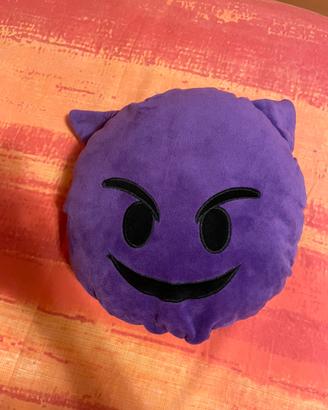 Peluche emoji diavoletto
