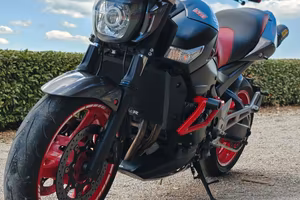 Suzuki gsr 600