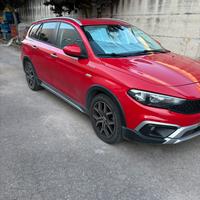 Fiat Tipo Cross SW 1.6 diesel anno 2023