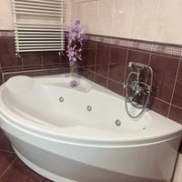 Vasca angolare idromassaggio come nuova
