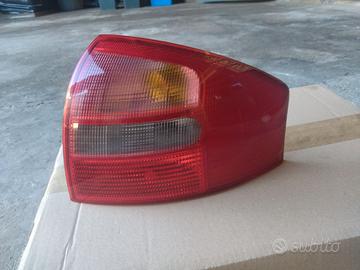 Fanale posteriore audi a6
