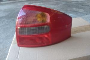 Fanale posteriore audi a6