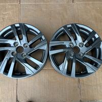 2 cerchi il lega Peugeot 208