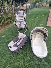 Tris  carrozzina, passeggino ed ovetto
