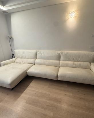 Divano Cierre in Pelle Bianca