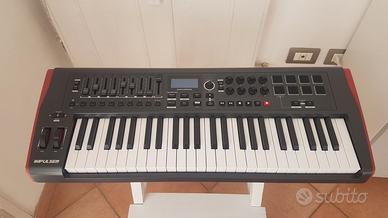 Novation Impulse 49 con borsa imbottita