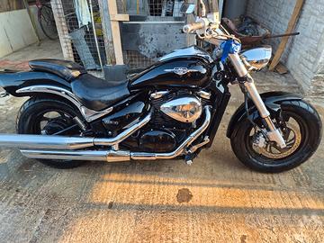 moto 800 suzuki intruder