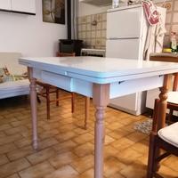 Tavolo in formica bianco allungabile, vintage.