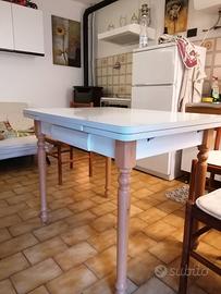 Tavolo in formica bianco allungabile, vintage.