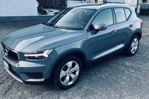 Volvo XC40 T4 AWD Geartronic Momentum