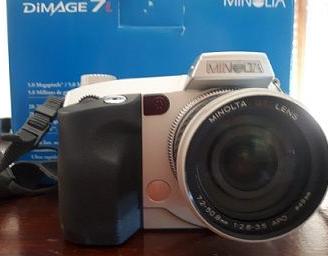 Macchina fotografica Minolta Dimage 7i