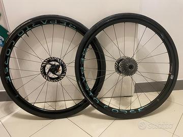 Cerchi bici da corsa in carbonio