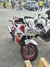 Yamaha FZ 750 Genesis