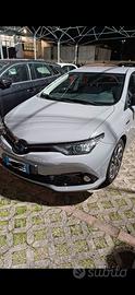 TOYOTA AURIS 1.8 Hybrid Active