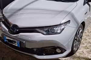 TOYOTA AURIS 1.8 Hybrid Active
