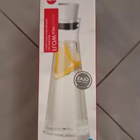 caraffa con fondo refrigerante 