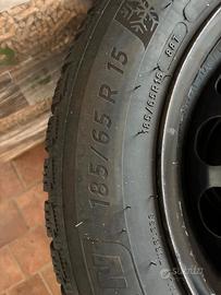 Gomme auto