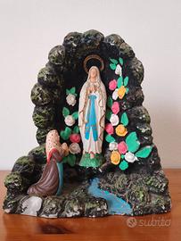 Vergine Maria di Lourdes 