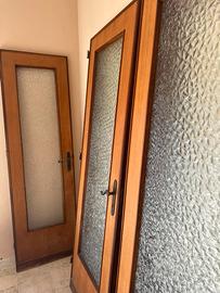 Porte in mogano con vetro battuto