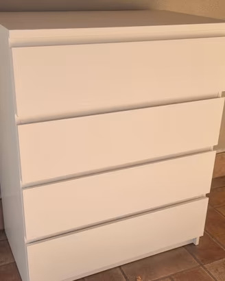 Cassettiera IKEA modello MALM a 4 cassetti