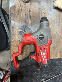 Milwaukee Tassellatore m12