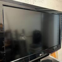 TV LG (32")