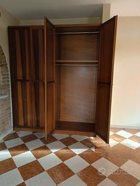 armadio legno 4 ante 