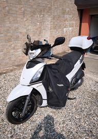 Kymco People 300 GTI (2014)