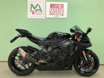 Yamaha YZF R1