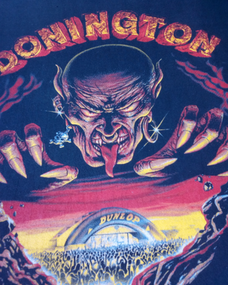 T short da collezione Donington 1996