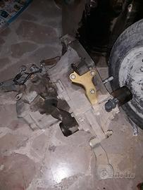 Cambio 5 marce frizione e ricambi Lancia Y e Brava