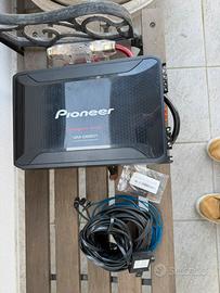 Amplificatore Pioneer GM-D9601