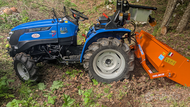 Trattore solis S16 targato NUOVO a norma