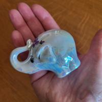 Elefantino di ceramica decorata a mano